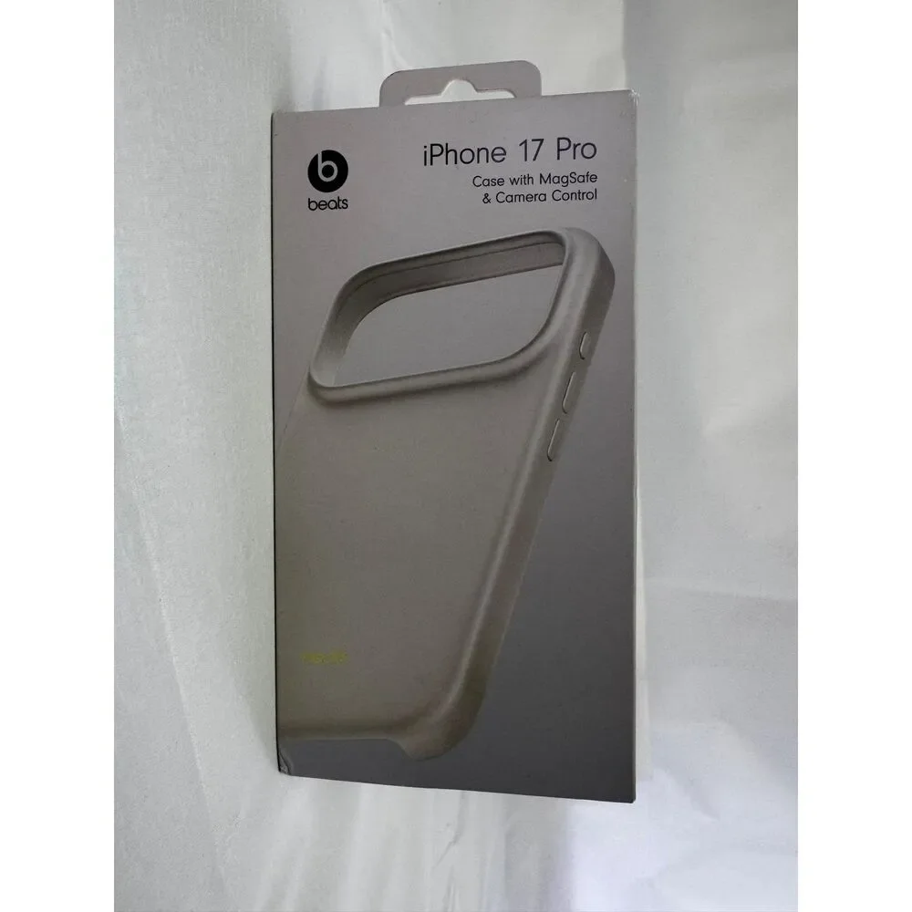 Beats iPhone 17 Pro Case with MagSafe & Camera Control-Lime Stone